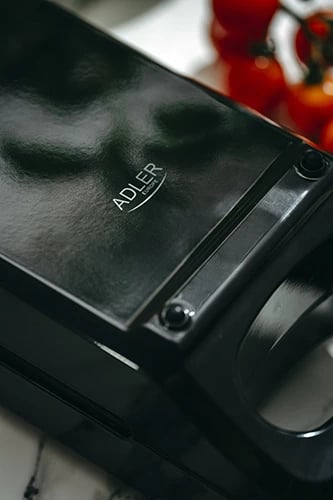 Pajisje pjekjeje/grilli me dy anë, Adler AD 3066, 750W-900W, pllaka jo-ngjitëse 18x9cm, e zezë Pajisje pjekjeje/grilli me dy anë, Adler AD 3066, 750W-900W, pllaka jo-ngjitëse 18x9cm, e zezë