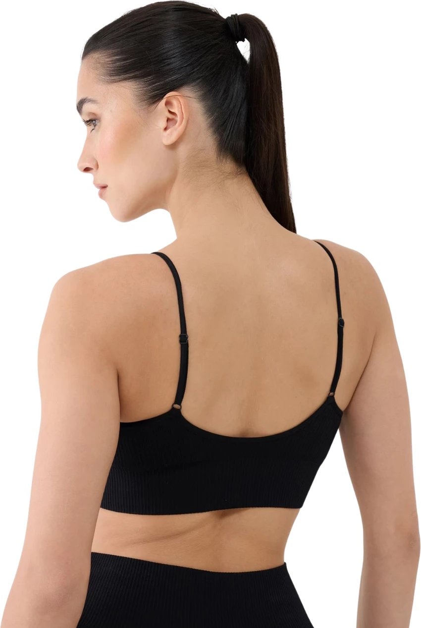 Reçipet sportiv për femra 4F, i zi