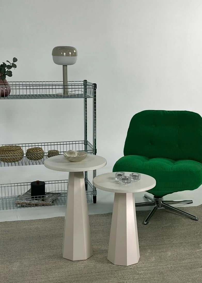 Set tavolinash anësore Skye Decor, Lilyum (57 + 47), krem