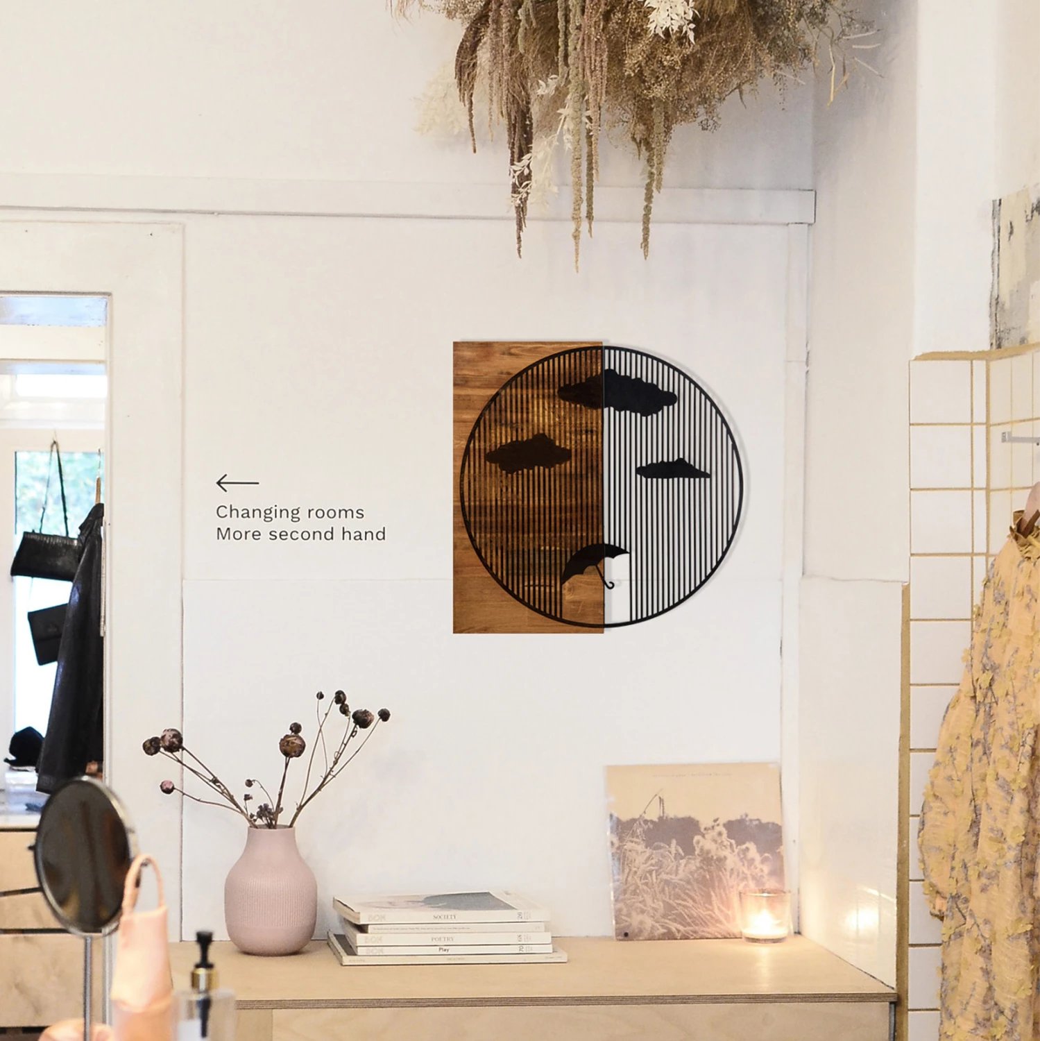 Dekor muri prej metali dhe druri, ngjyrë e zezë, 58x3x58cm