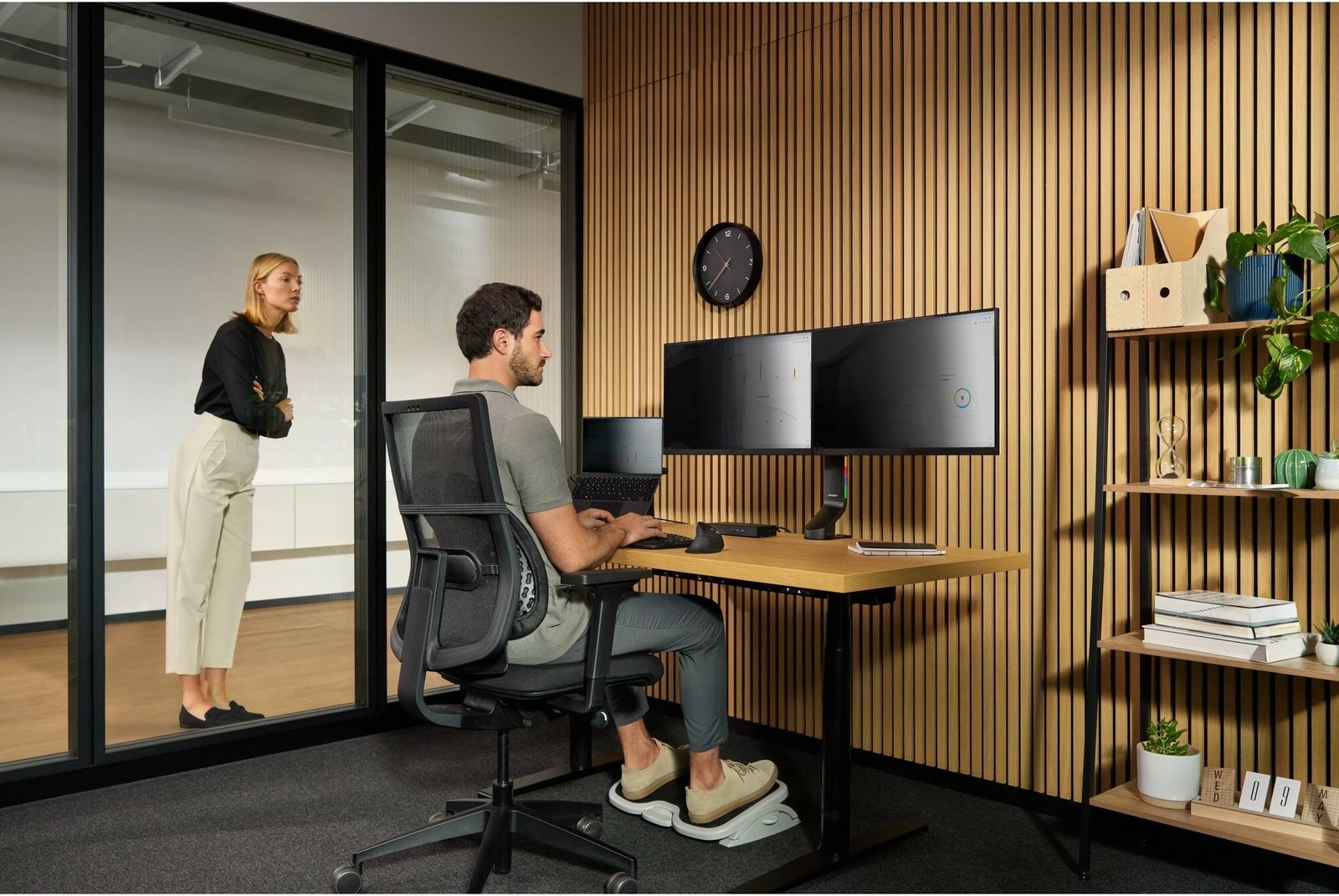 Filtër privatësie Kensington për Surface Go 1/2/3, 2-way, i lëvizshëm Filtër privatësie Kensington për Surface Go 1/2/3, 2-way, i lëvizshëm