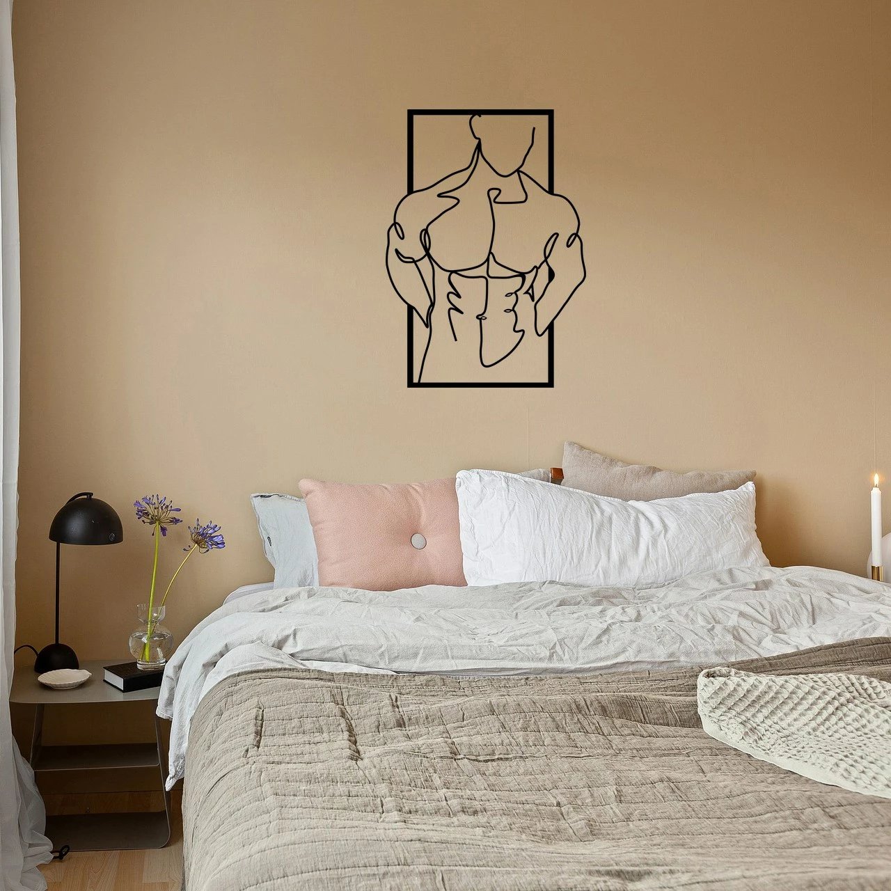 Aksesor dekorativ metalik për mur, trup mashkulli muskulor, Wallity, ngjyrë e zezë