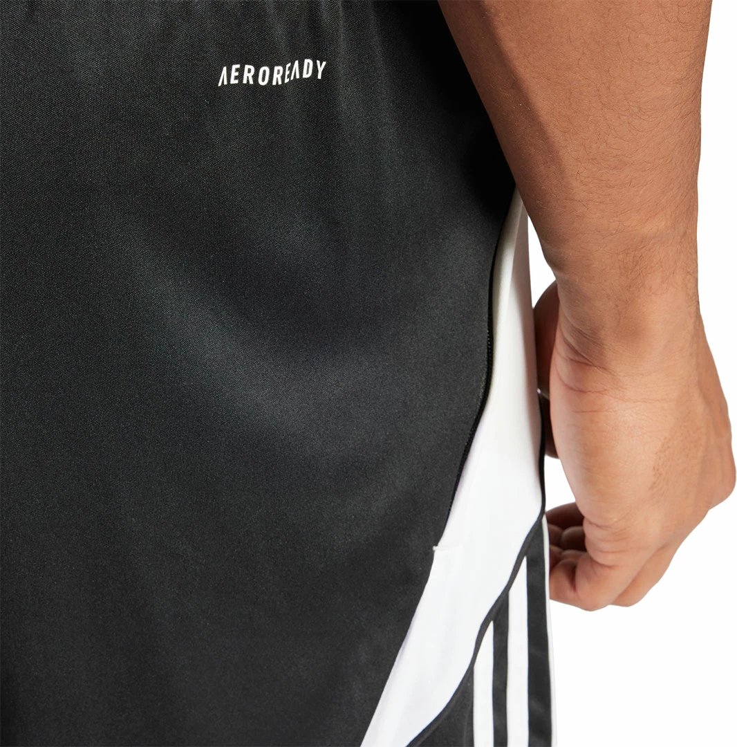 Shorce për meshkuj adidas, të zeza