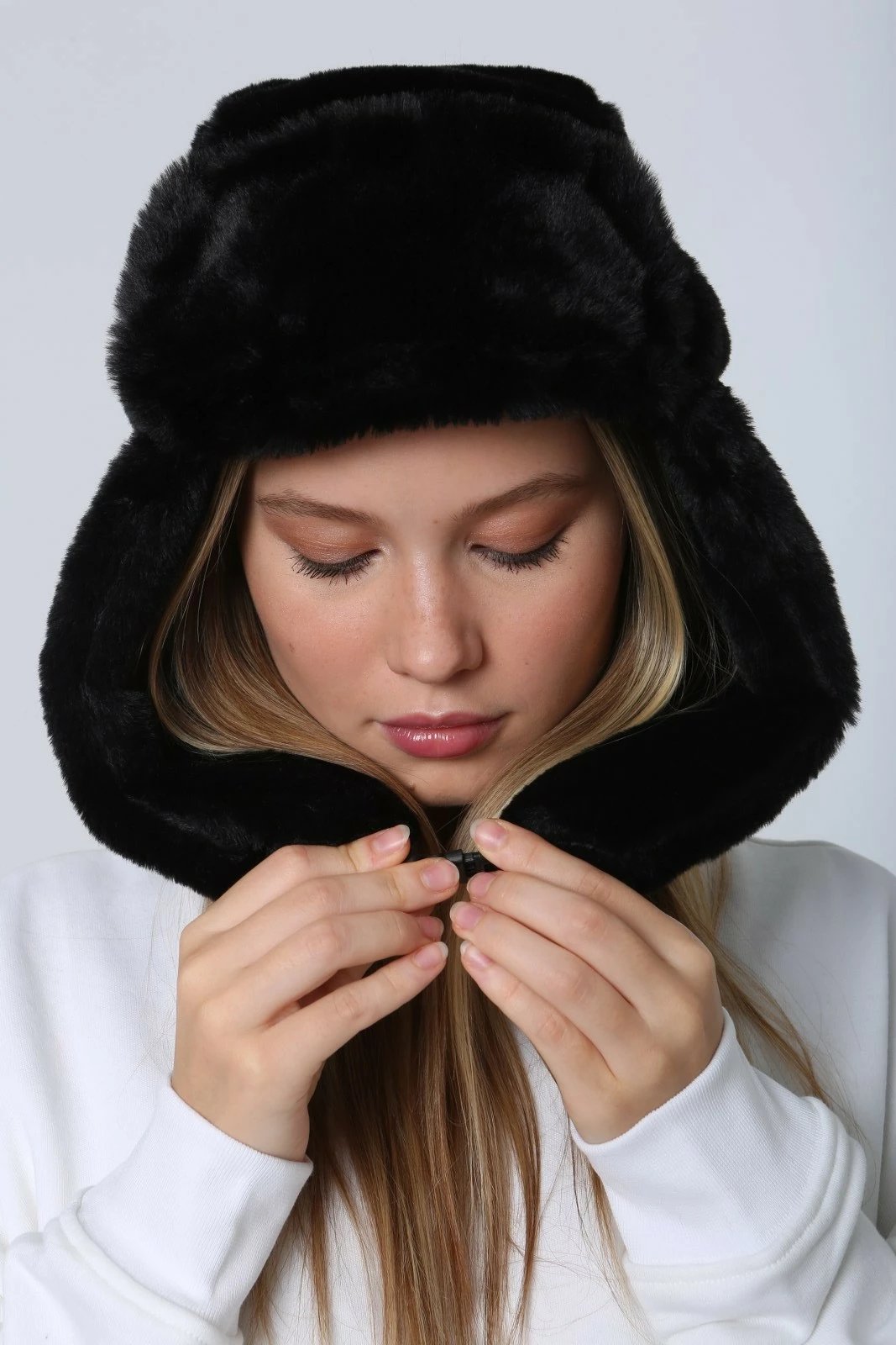 Beretë për gra, ngjyrë e zezë, Jumeon, Bere1127