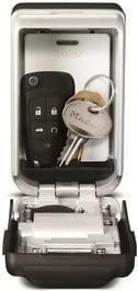 Kasafortë elektronike për çelësa Master Lock 5425EURD, montim në mur, gri