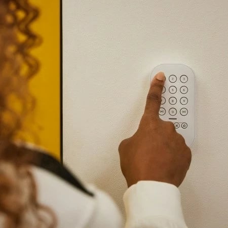 Tastierë Yale, Wireless, Bardhë