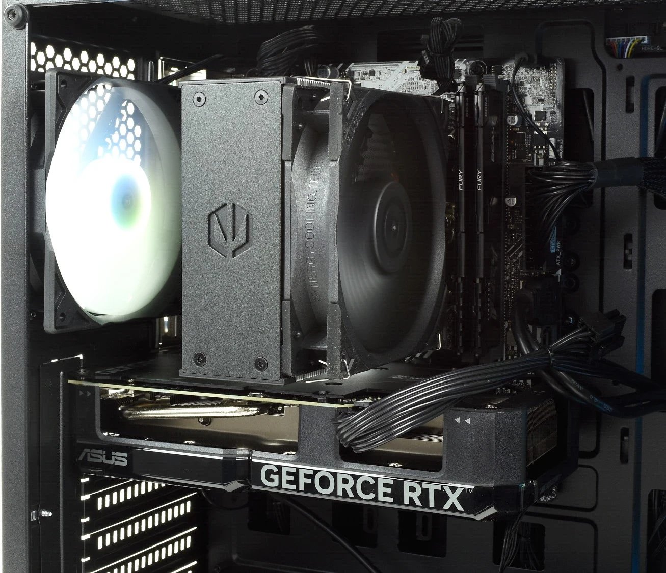 Komputronik Infinity X510, Intel Core i5, 16GB RAM Memorje, GeForce RTX 4060, 1TB SSD