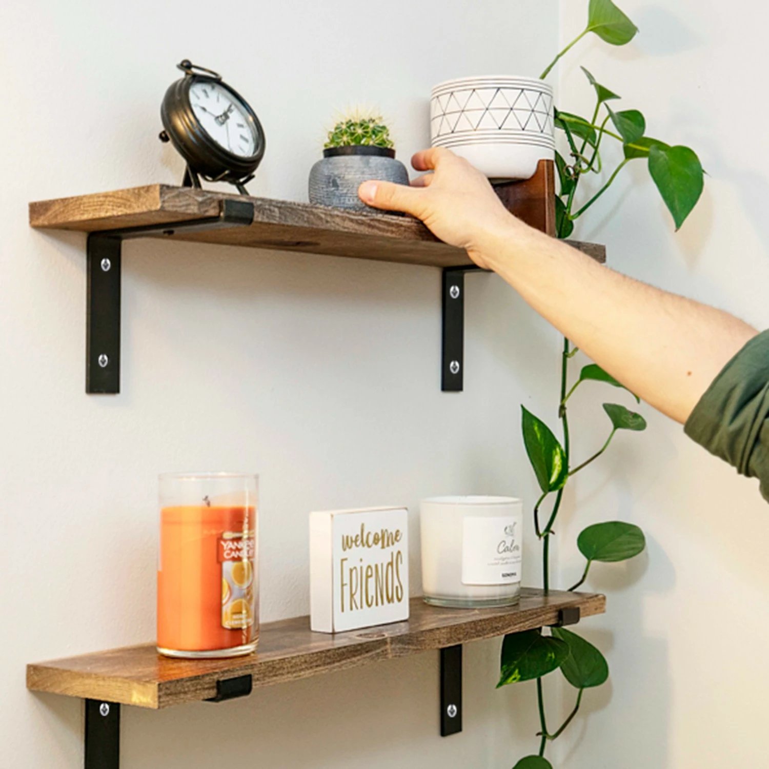 Raft dekorativ prej druri për mur, ngjyrë arre, Hanah Home Lam022 (2 copë)