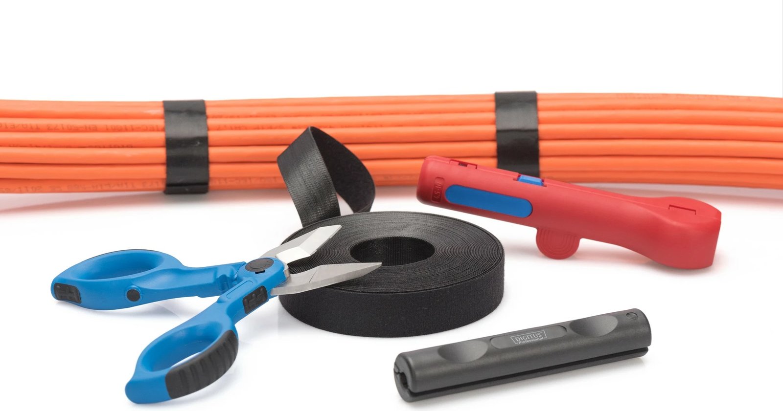 Rrip ngjitës Digitus, 20mm, 10m, i zi