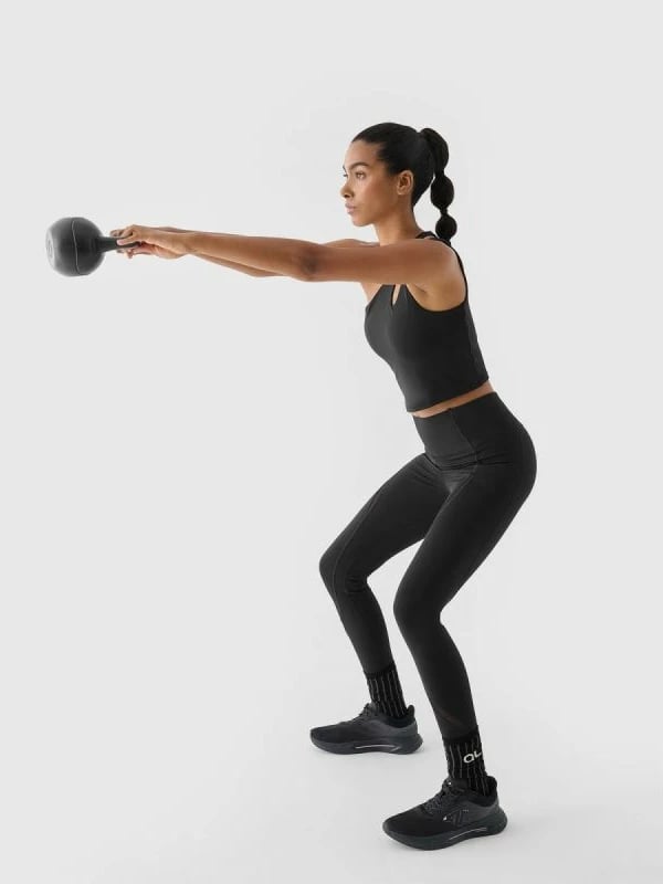 Maicë crop trajnimi për femra 4F x Anna Lewandowska