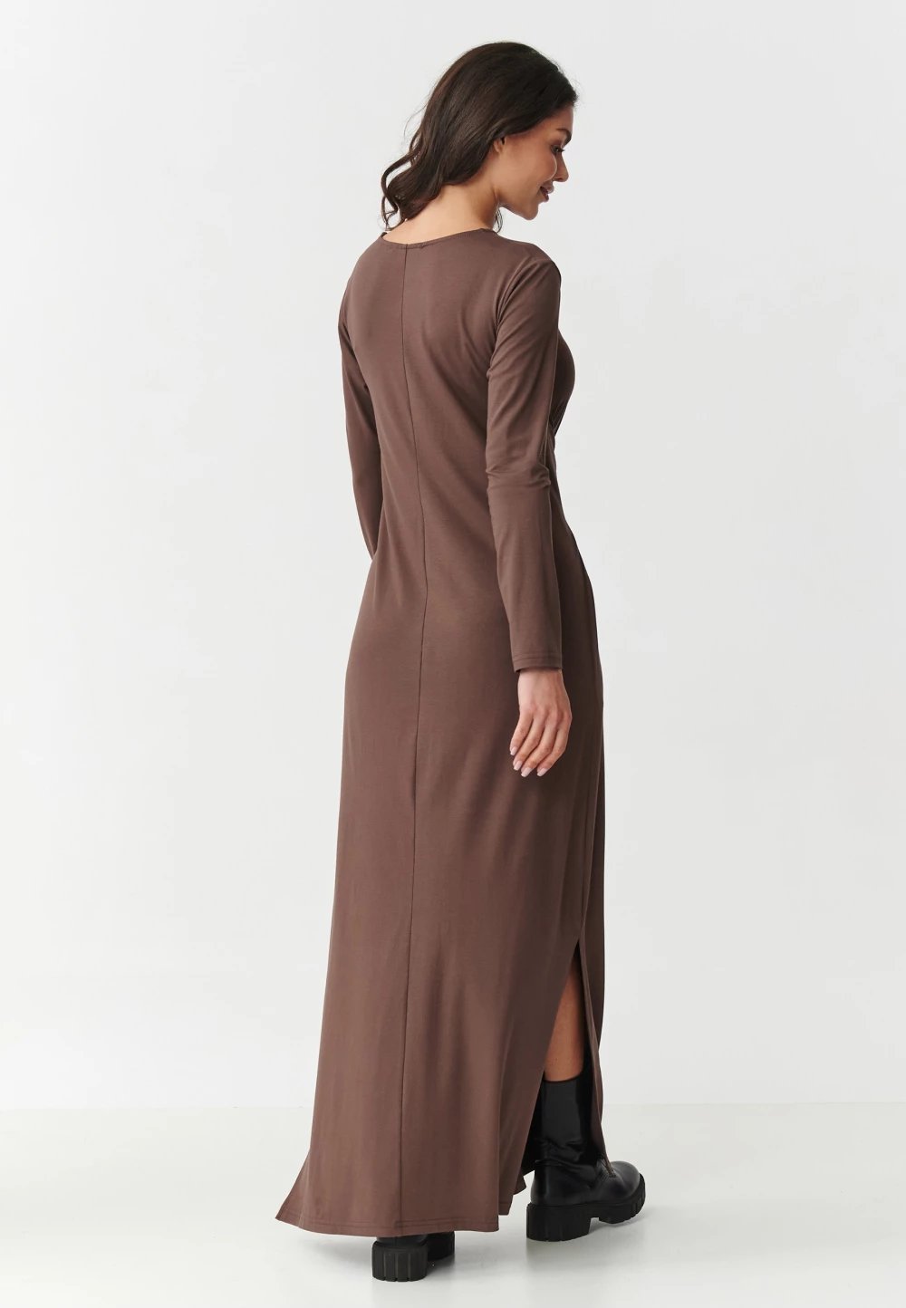 Fustan femra Makadamia 218305, kafe