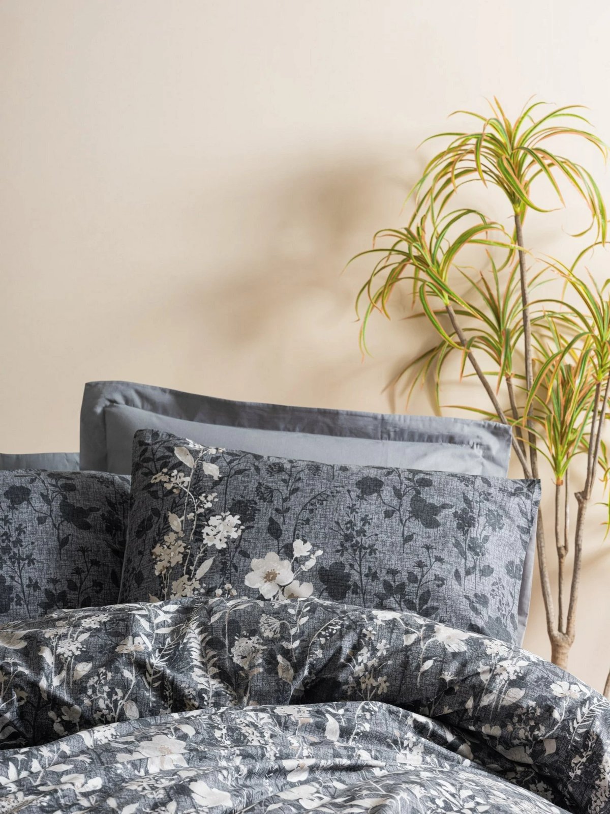 Set mbulesë jorgani single Ranforce, L'essentiel, Comely, anthracite