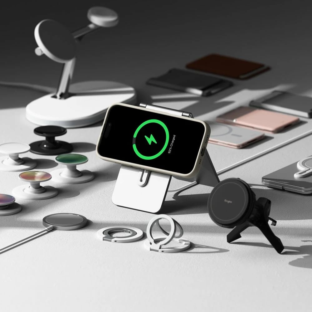 Mbështjellës Ringke Silicone MagSafe për iPhone 16 Pro, Bezhe