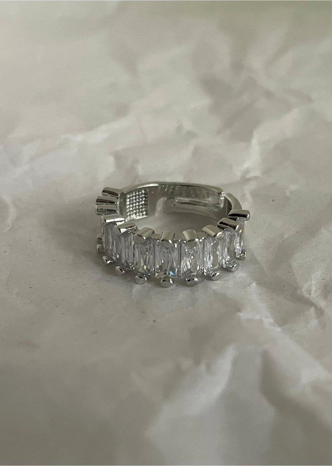 Unazë argjendi Jumeon, KPEGMSA274