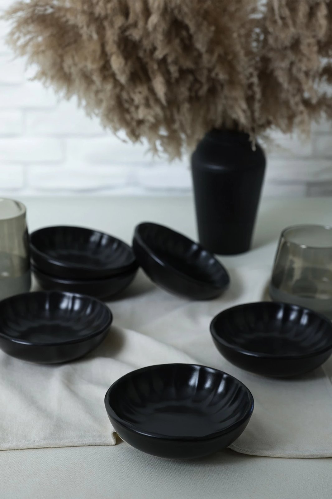 Set pjatash për meze (6 copë), Hermia Concept, X00019041, ngjyrë e zezë Set pjatash për meze (6 copë), Hermia Concept, X00019041, ngjyrë e zezë