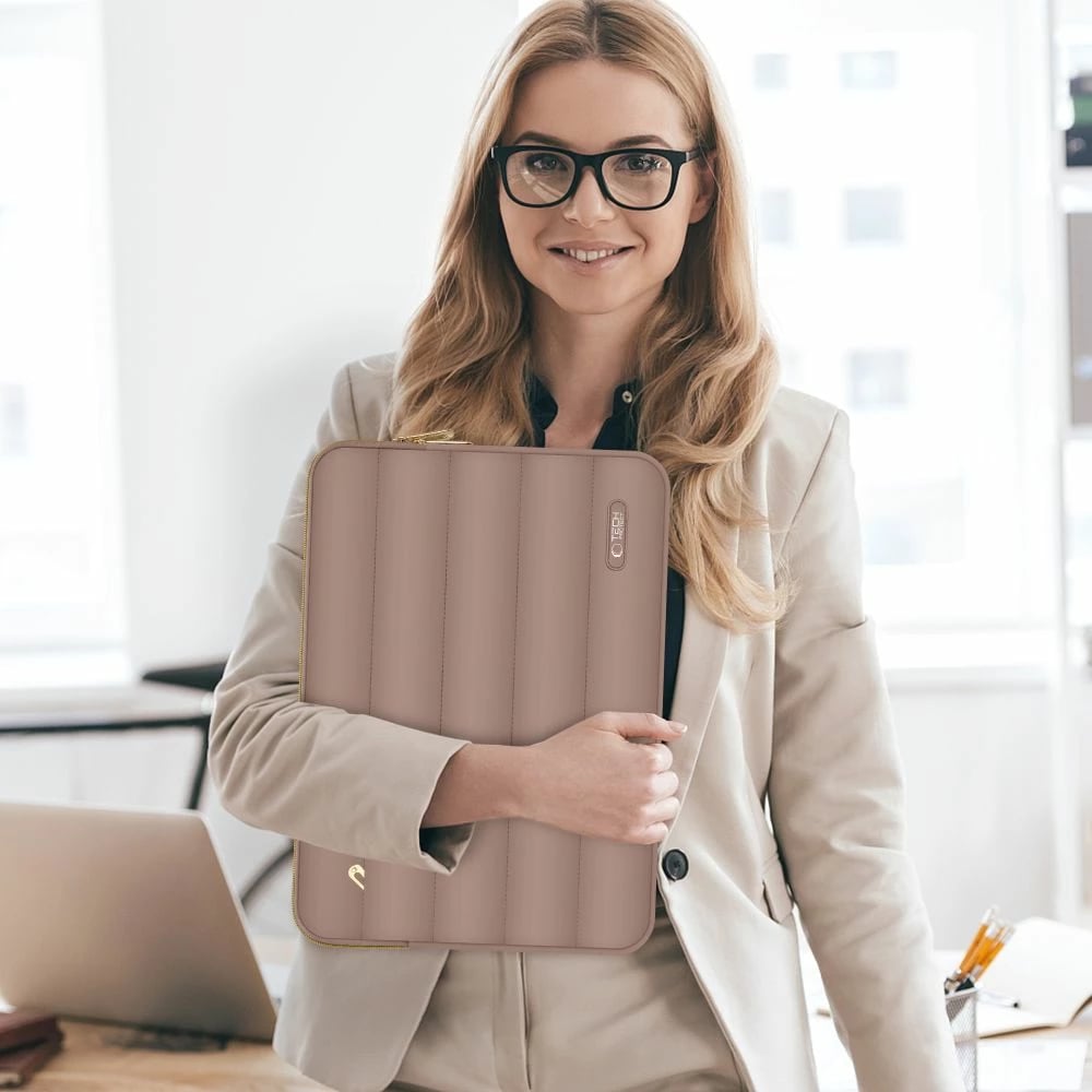 Kasë laptopi Tech-Protect Puffy 13-14", set me çantë aksesorësh, Kafe