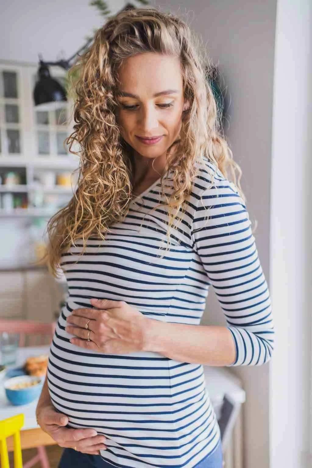 Bluzë materniteti dhe gjidhënie milk & love Milk Shirt, V-qafë, 92% pambuk 8% elastan, mëngë 7/8, madhësi XL, vija bardh e kaltër