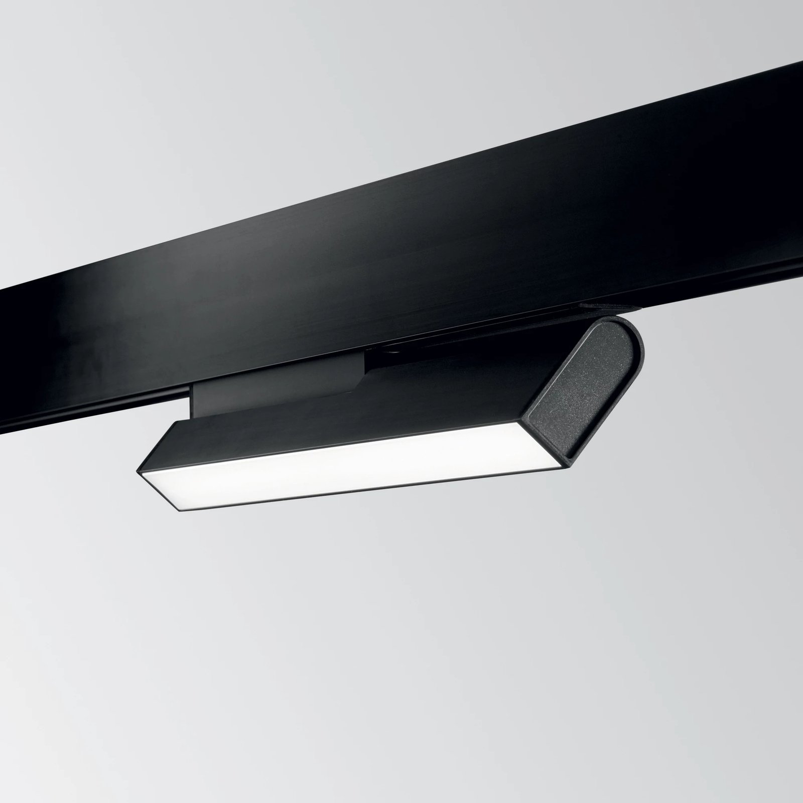 Sistem ndriçimi Ego flexible wide 07w 3000k on-off