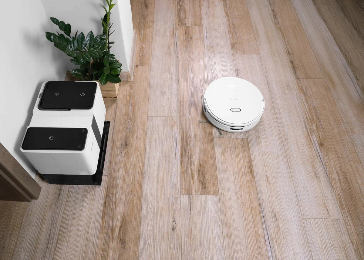 Robot fshesë-mop 2-në-1 Concept VR4050, 5000 Pa, bateri 270 min, rezervuar 300 ml, laser 3D, i bardhë