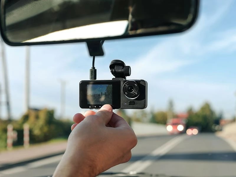 Kamerë makine Tracer HALO 360D me 2 kamera, Full HD 1080p, ekran 3.0'' IPS, kënd 120°, microSD, USB-C, e zezë