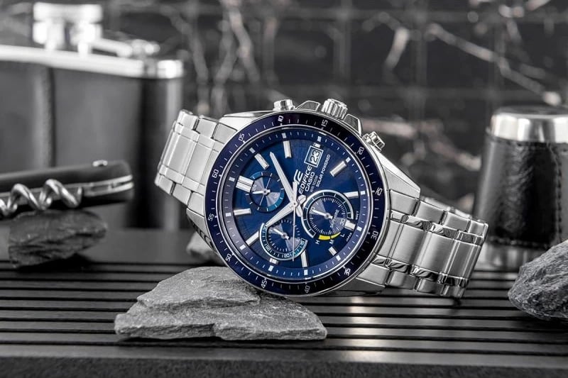 Orë dore për meshkuj Casio Edifice, argjend