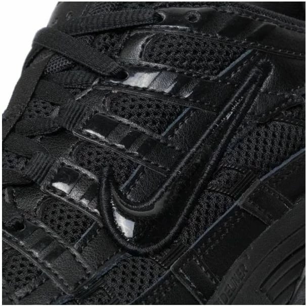 Atlete për meshkuj Nike, të zeza