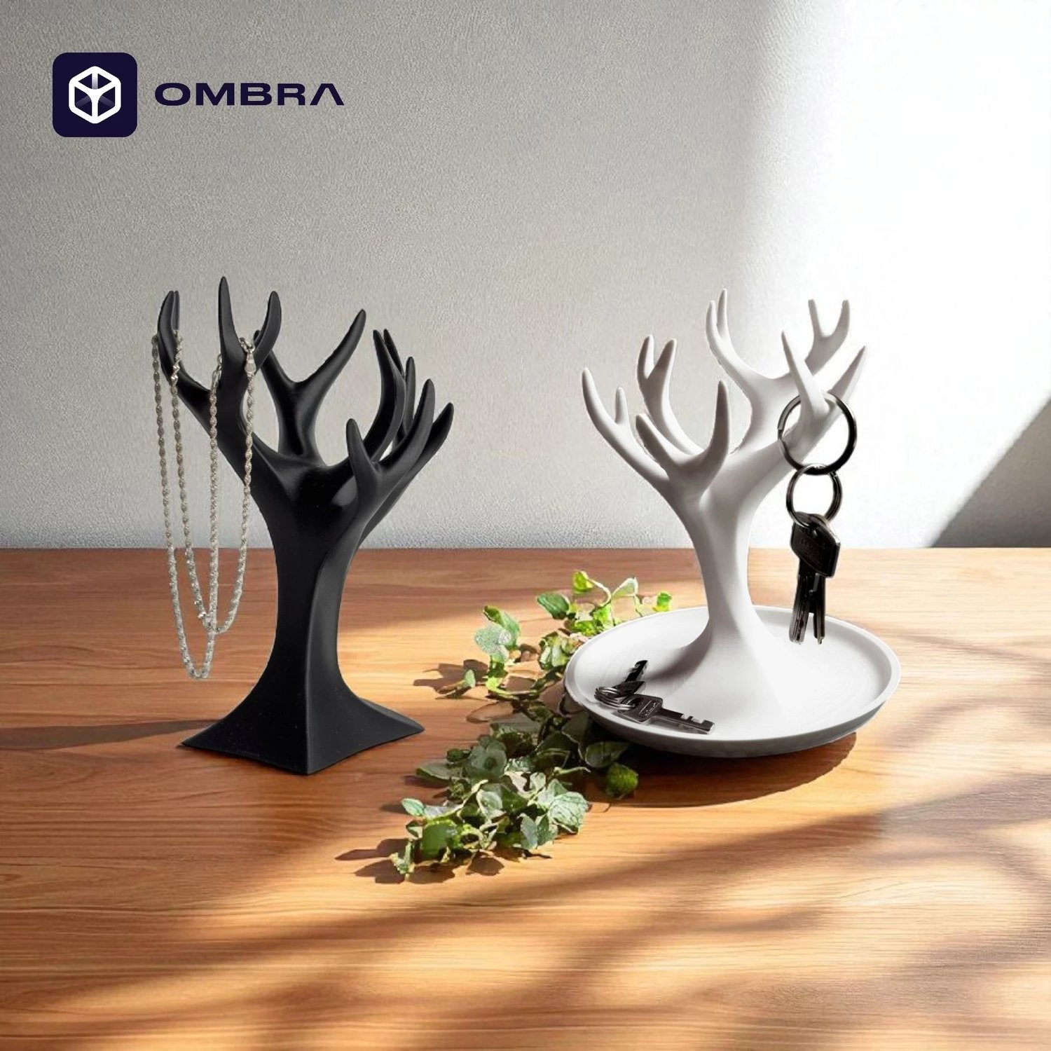 Mbajtëse dekorative pemë për aksesorë, e bardhë