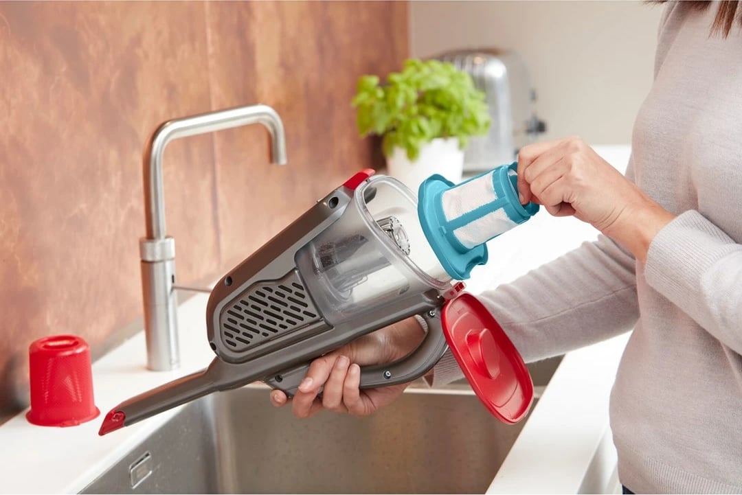 Fshesë elektrike e dorës Black & Decker, 20W Fshesë elektrike e dorës Black & Decker, 20W