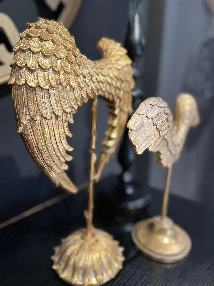 Dekor VOLE, krahë engjëlli, polirezine, ngjyrë ari, 27x14x41cm