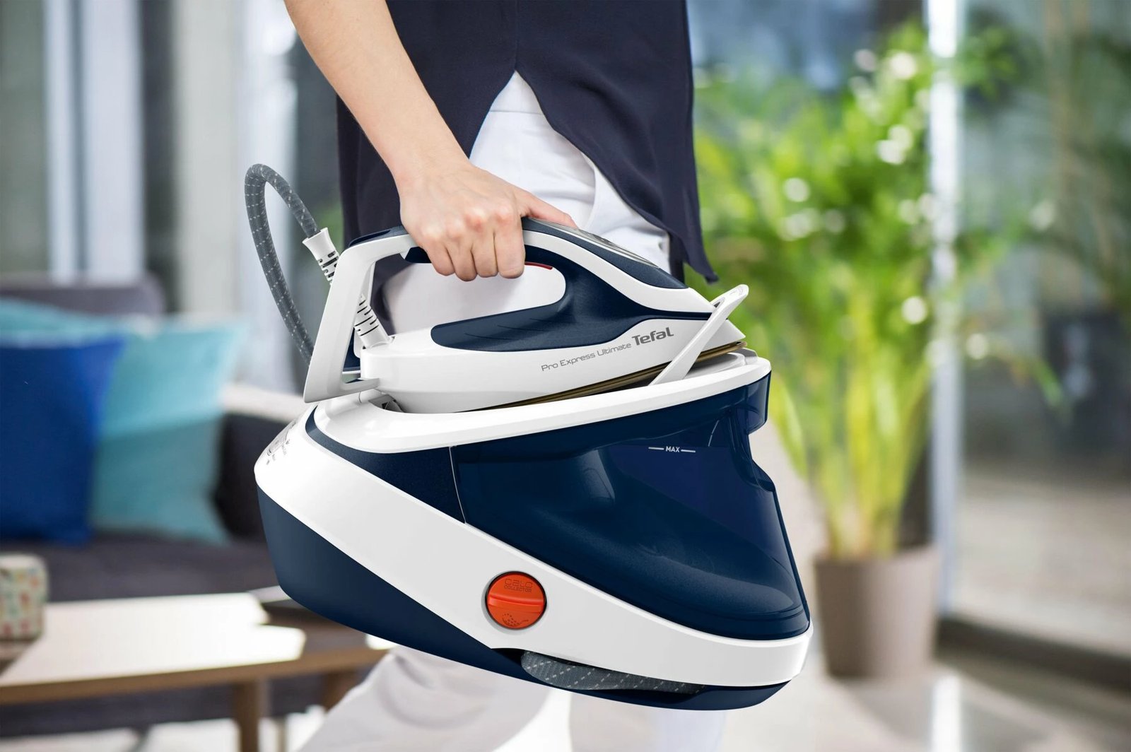 Hekur me gjenerator avulli, Tefal Pro Express Ultimate II GV9712E0, 3000W 7.7 bar, shtytje avulli 590 g/min, bardh e kaltër