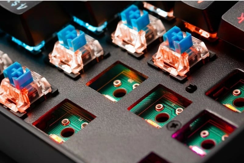 Tastierë mekanike Defender MIRAX GK-352, RGB, me kabllo, e zezë