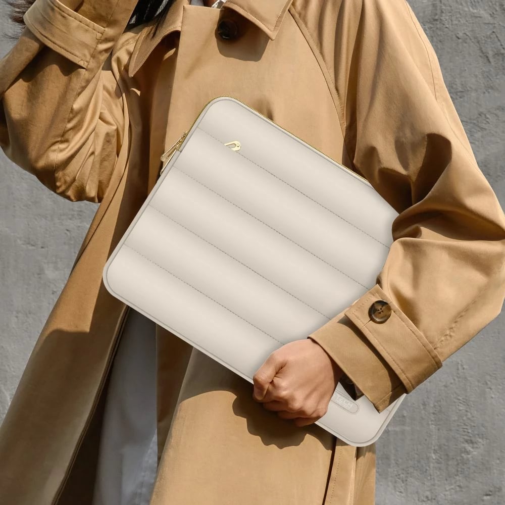 Kasë laptopi Tech-Protect Puffy 13-14 inç me çantë aksesorësh, Bezhë set