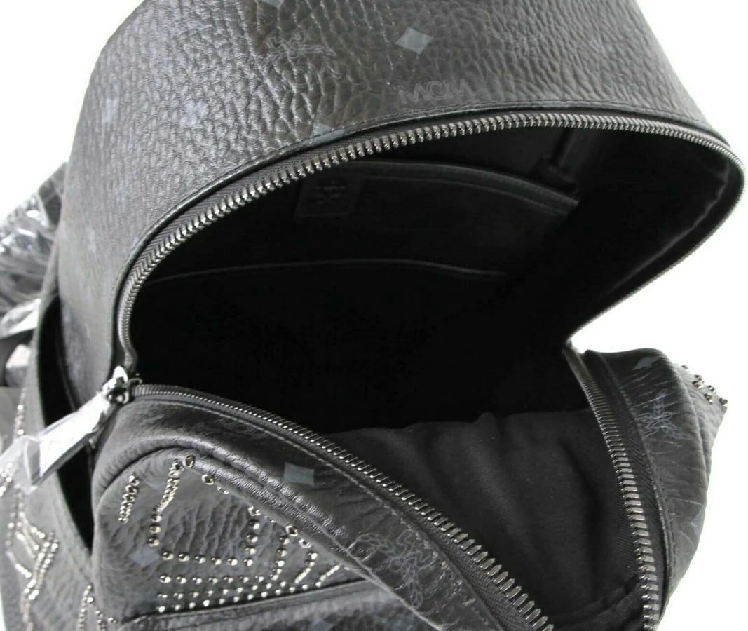 Çantë shpine për femra MCM, e zezë