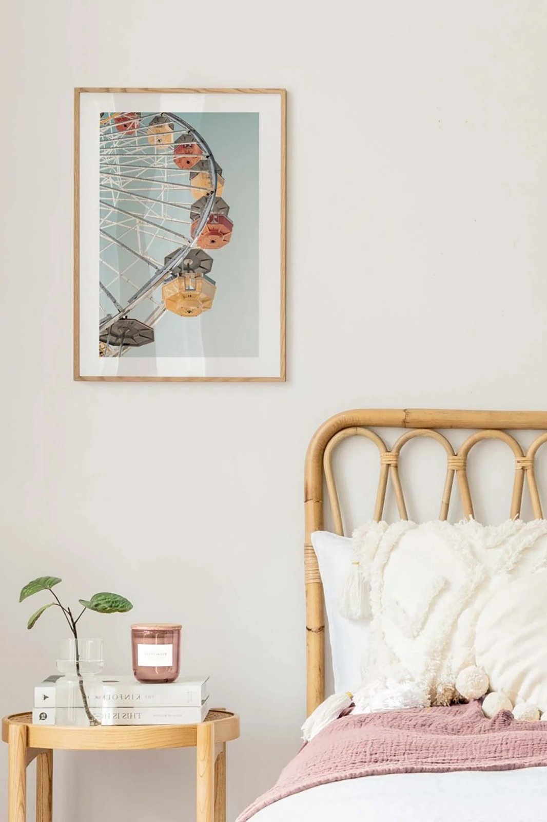 Pikturë dekorative me kornizë, shumëngjyrëshe, Tekhamcerceve143