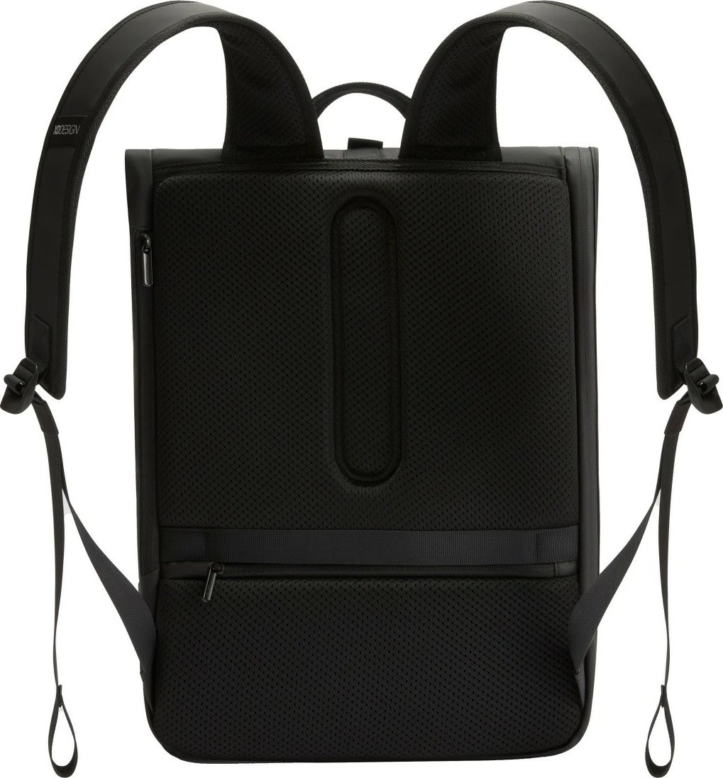 Çantë shpine XD DESIGN Urban Flap-Top, 18-23L, e zezë