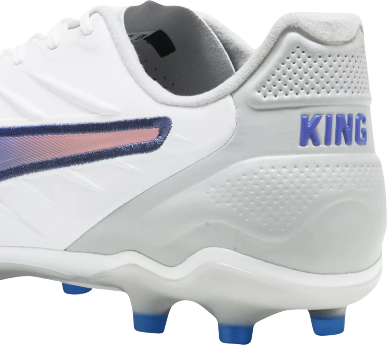 Atlete futbolli Puma për meshkuj