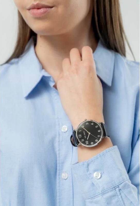 Orë dore për femra Paul Lorens, e zezë