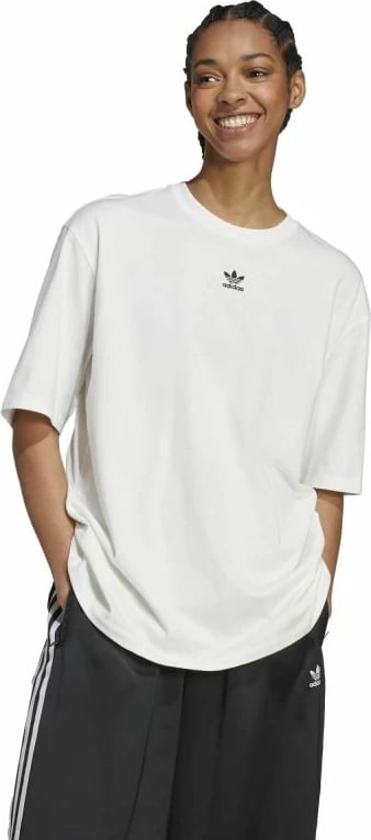 Maicë adidas për femra