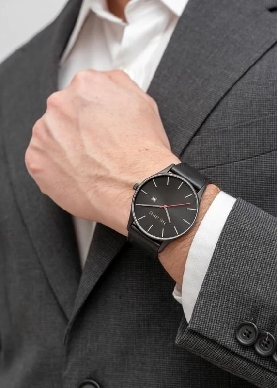 Orë dore për meshkuj Paul Lorens, e zezë