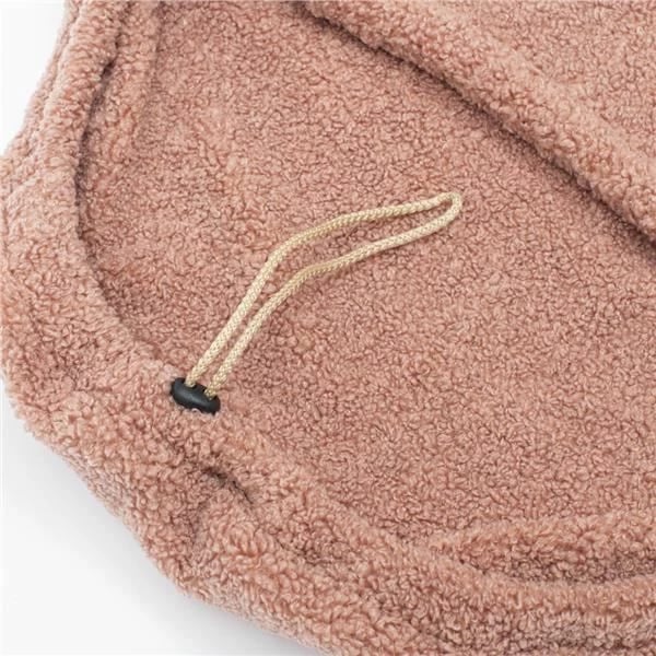 Thes gjumi për sedilje/kosh bebe, New Baby MINI, 90 x 40-42 cm, material teddy, sistem rrip 3-pikësh, rozë