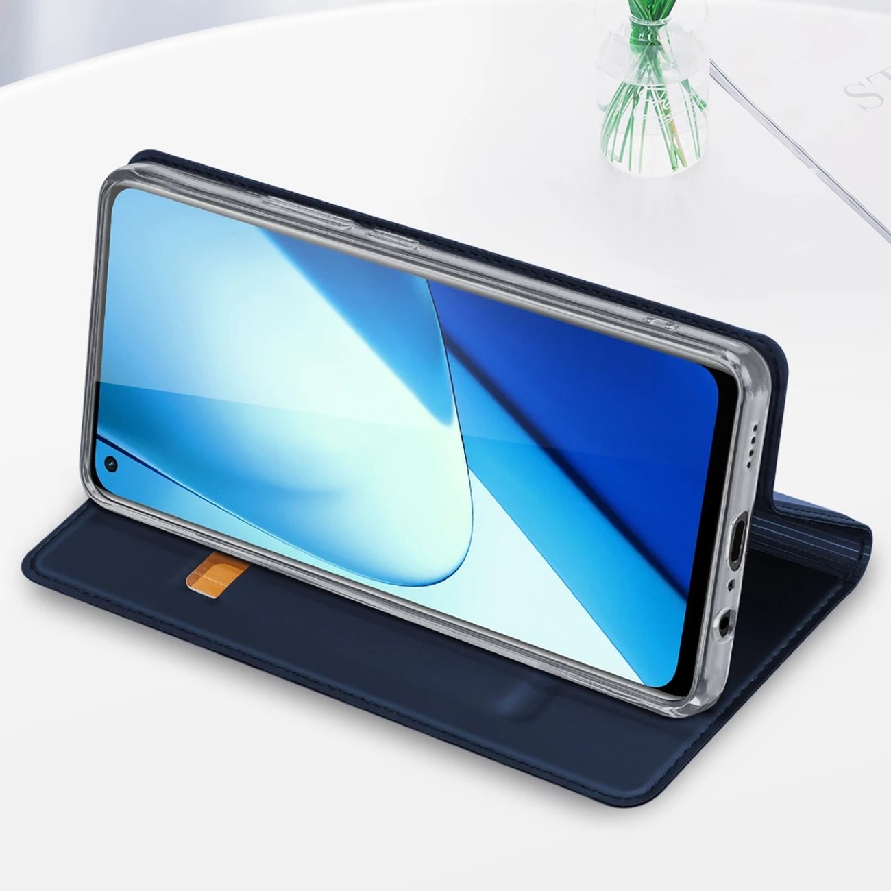 Mbështjellës Dux Ducis Skin Pro për Realme 11, me xhep kartelash dhe mbështetëse, i zi