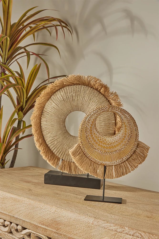 Dekor fan totem, natyrale, e bardhë, e zezë, 26x7x30cm Dekor fan totem, natyrale, e bardhë, e zezë, 26x7x30cm