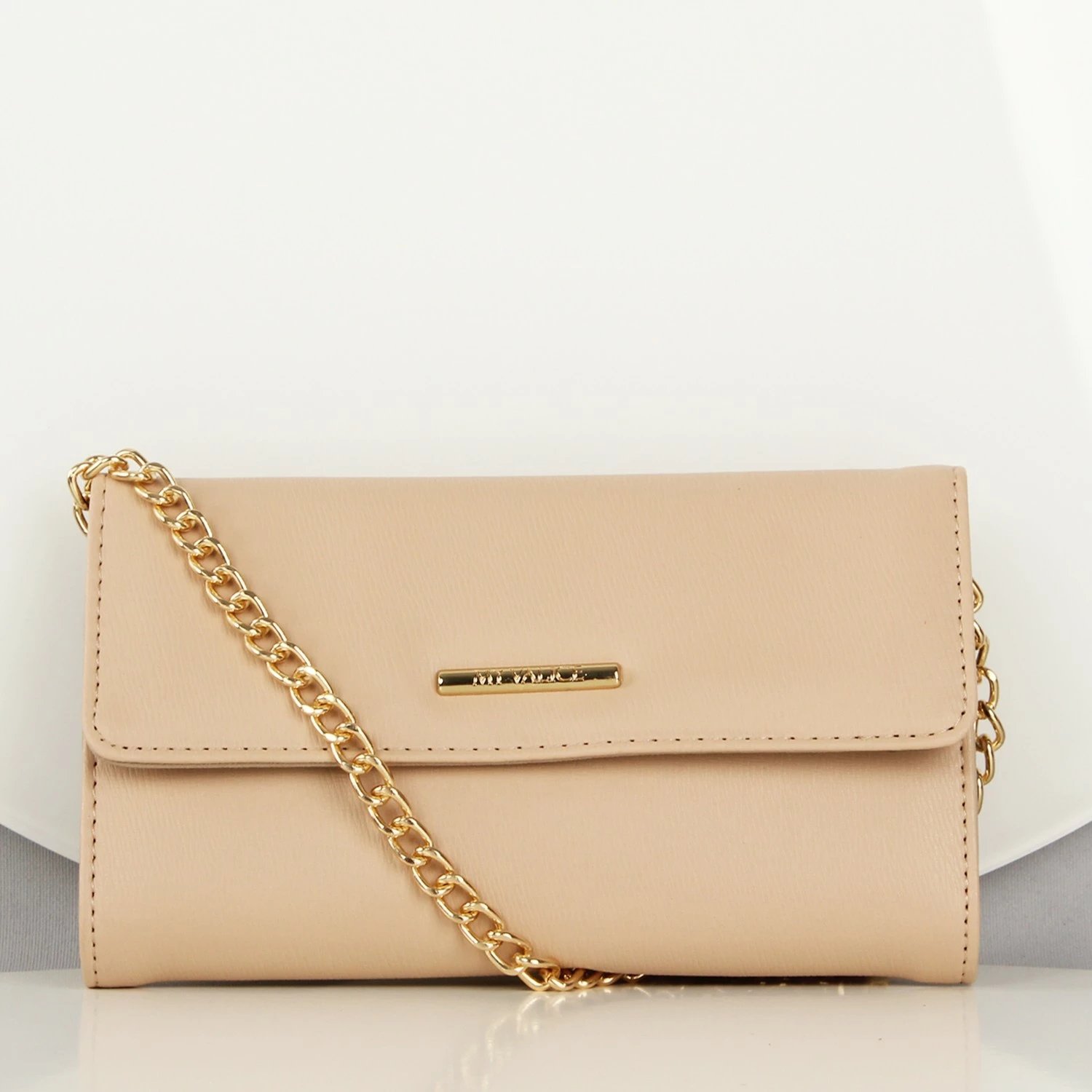 Kuletë crossbody prej lëkure, ngjyrë bezhë, zinxhir 118cm, Zoozie Bags 1449