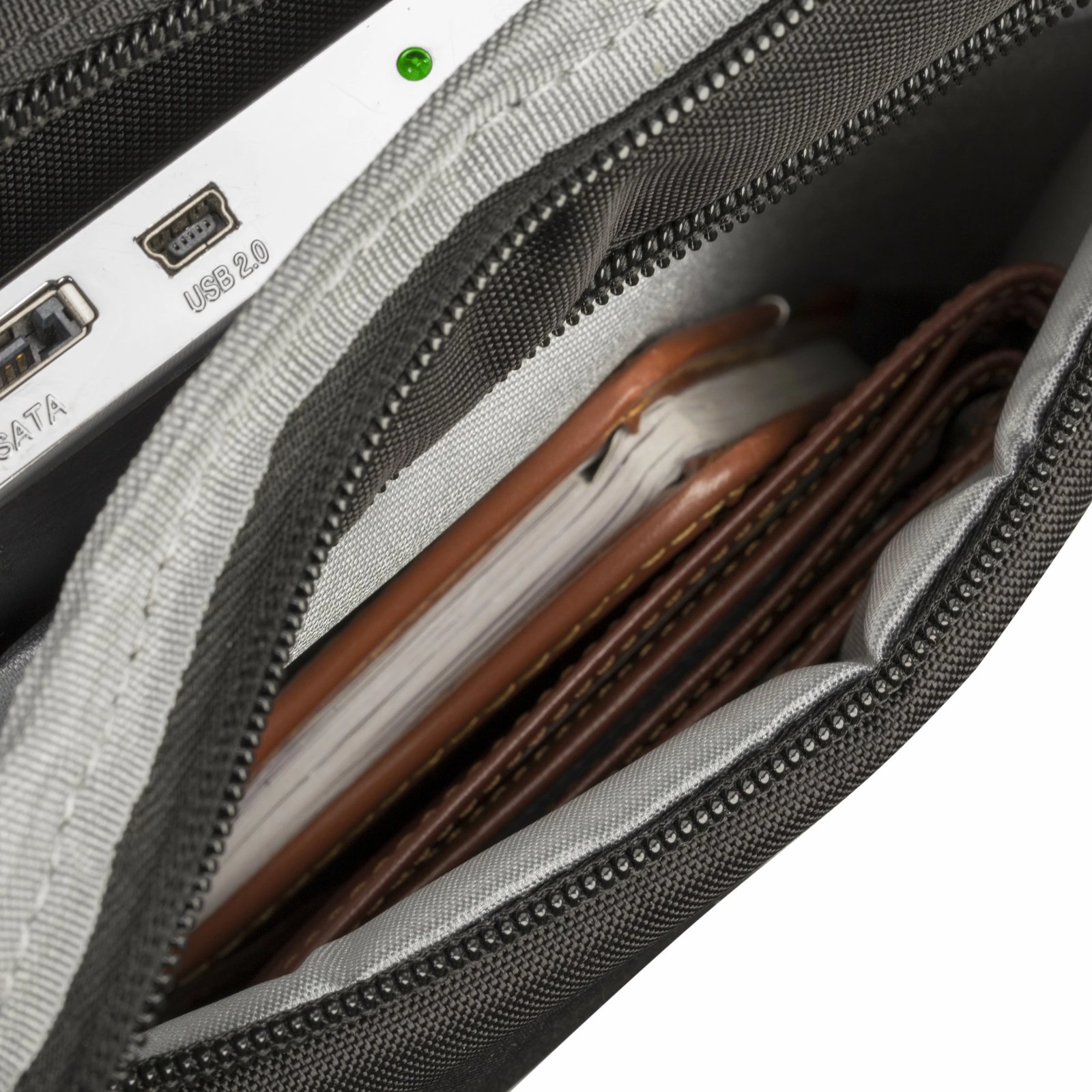 Mbështjellës laptopi RIVACASE NB Tasche Tiergarten 16.0" i zi Mbështjellës laptopi RIVACASE NB Tasche Tiergarten 16.0" i zi