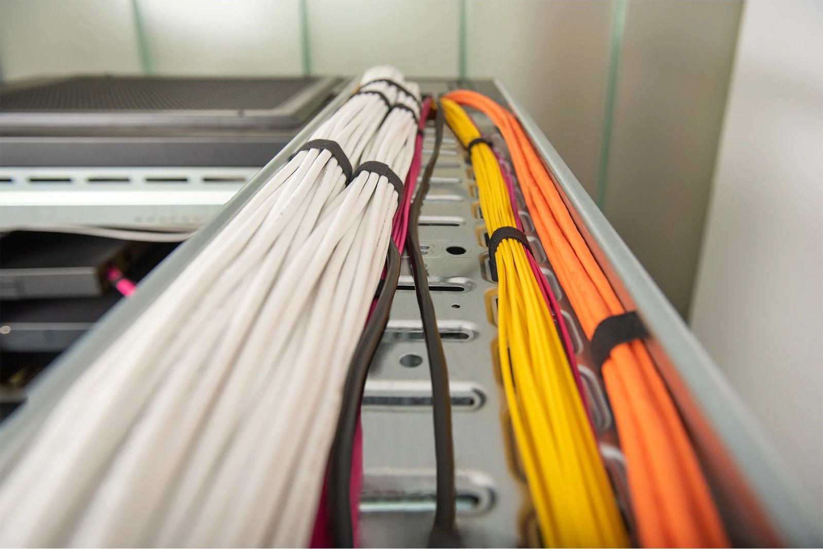 Kabllo rrjeti Digitus ASSNET100 Cat5e U/UTP, 305m, gri