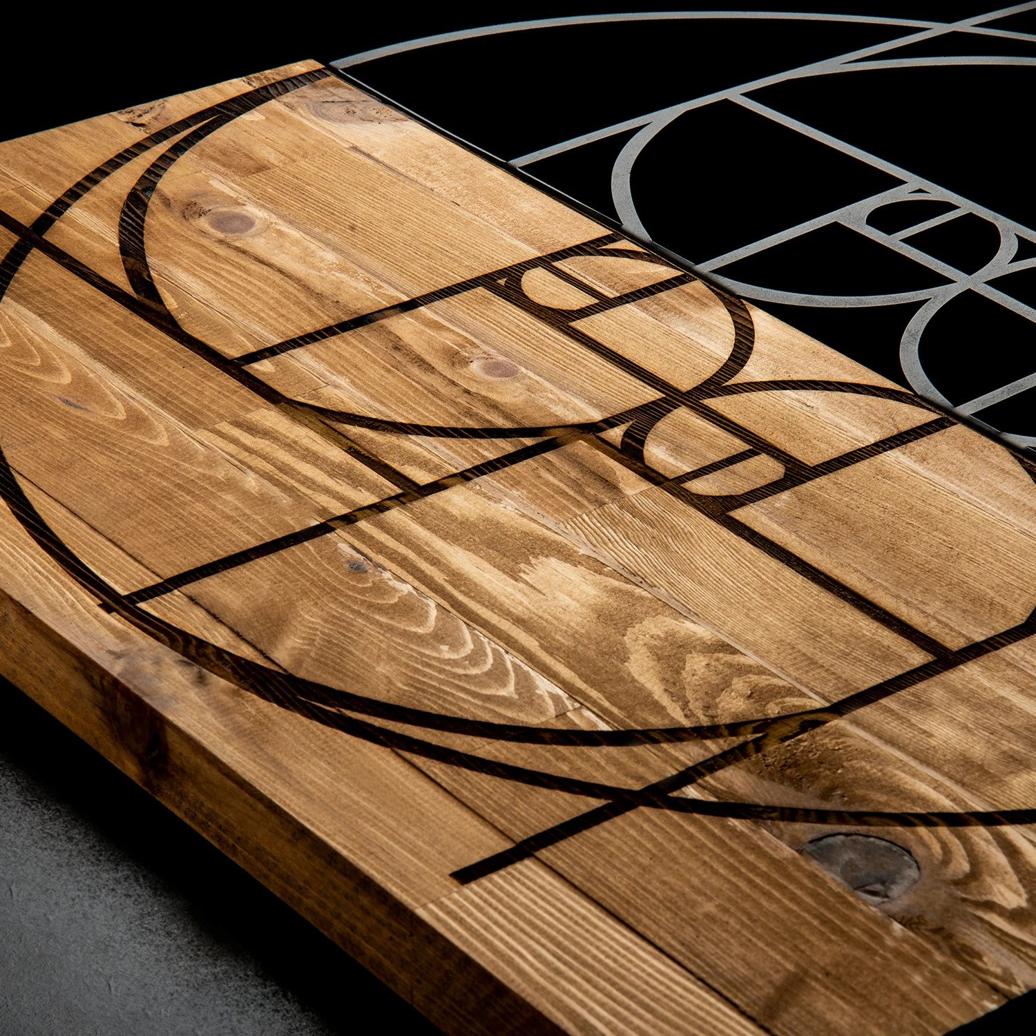 Aksesor dekorativ muri prej druri, Wallity, ngjyrë ari