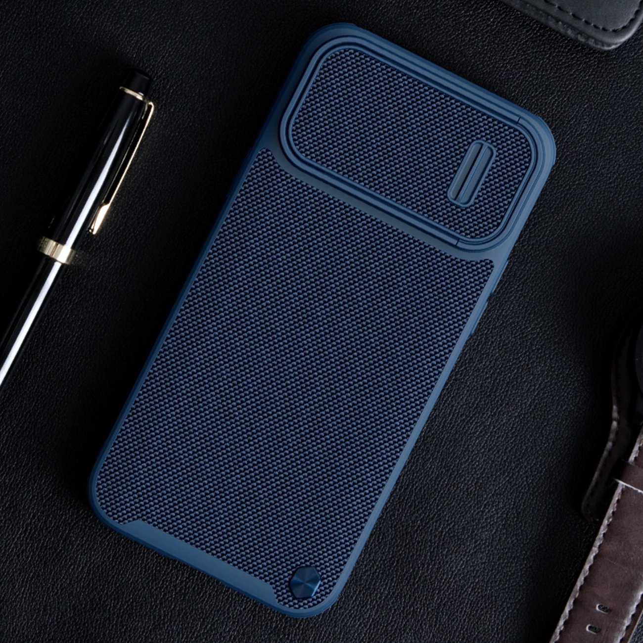 Mbështjellës Nillkin Textured S Case për iPhone 14 Pro Max me mbulesë kamere, e gjelbër e errët