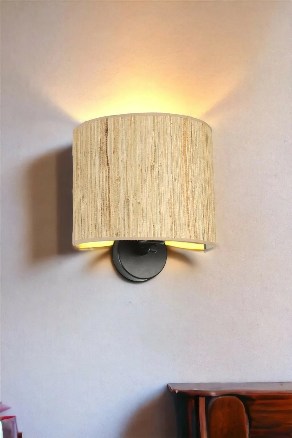 Llambë muri Opviq, 8861-8, ngjyrë lisi dhe e zezë