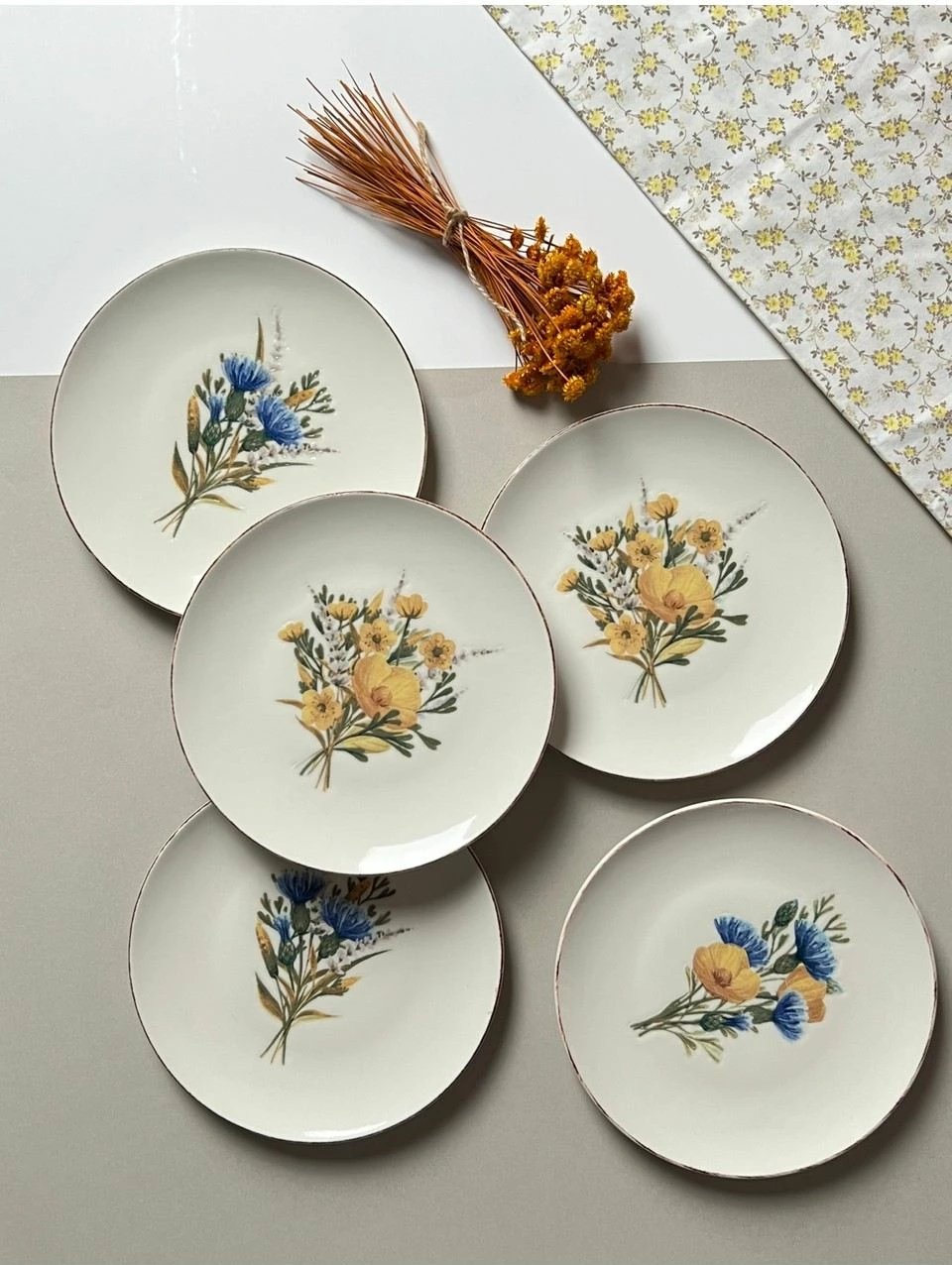 Set pjatash për ëmbëlsira, shumëngjyrëshe, Hermia Concept, Lily 6, 21x21cm, 6 copë