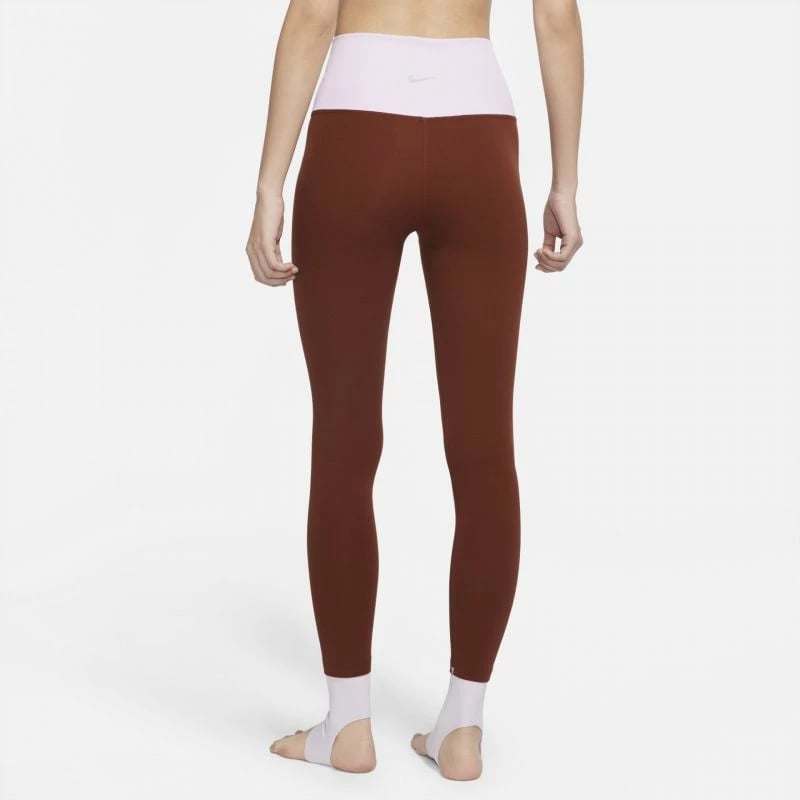 Hellonke për femra Nike, të kafta